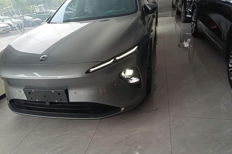 Used Nio ET7 2024 100kWh Executive Signature Edition Left Front Headlight