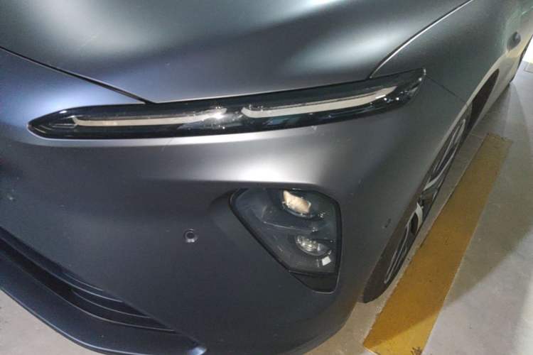 Used Nio ET7 2024 75 kWh Executive Signature Edition Left Front Headlight
