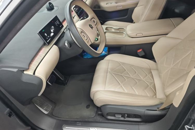Used Nio ET7 2024 75 kWh Executive Signature Edition Left Front Seat