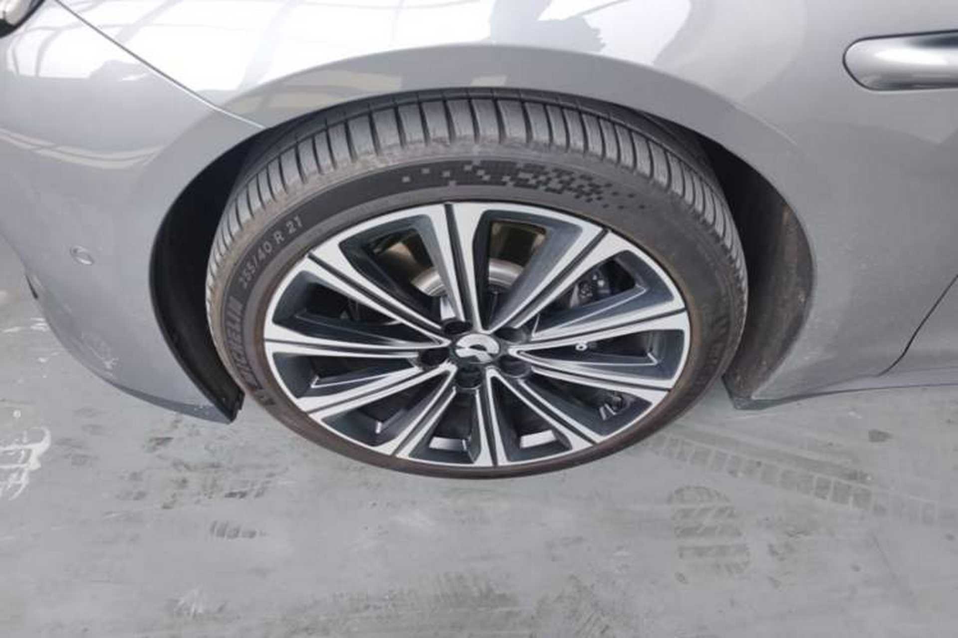 Used Nio ET7 2024 75 kWh Executive Signature Edition Left Front Wheel Hub
