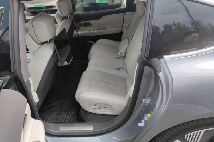 Used Nio ET7 2024 100kWh Executive Signature Edition Left Rear Seat