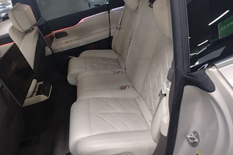 Used Nio ET7 2024 75 kWh Executive Signature Edition Left Rear Seat