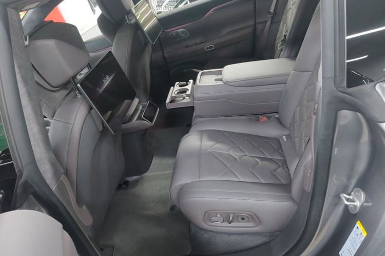 Used Nio ET7 2024 75 kWh Executive Signature Edition Left Rear Seat