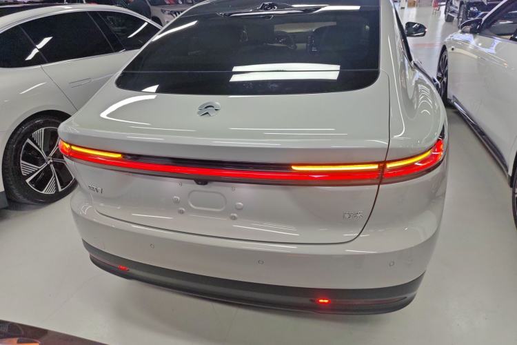 Used Nio ET7 2024 75 kWh Executive Edition Rear