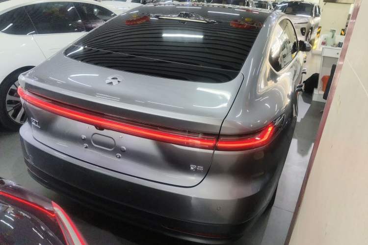 Used Nio ET7 2024 75 kWh Executive Signature Edition Rear Right 45 Deg