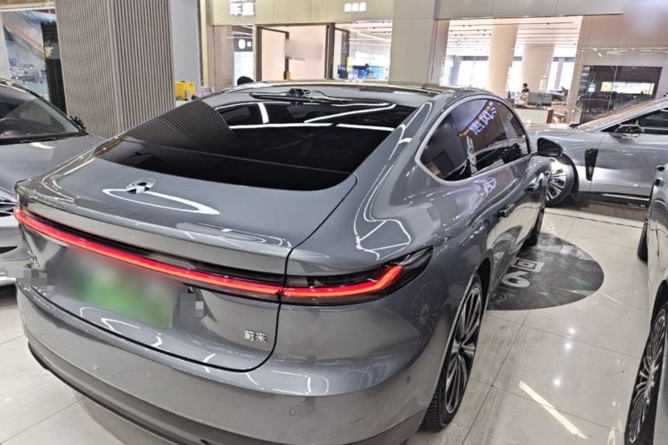 Used Nio ET7 2024 75 kWh Executive Signature Edition Rear Right 45 Deg
