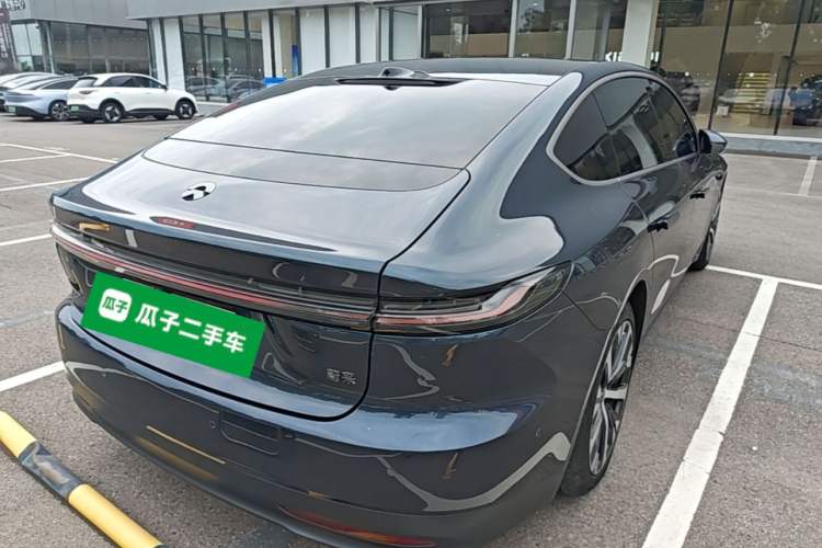 Used Nio ET7 2024 75 kWh Executive Edition Rear Right 45 Deg