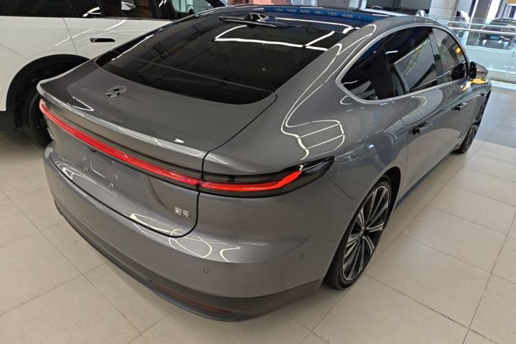 Used Nio ET7 2024 75 kWh Executive Signature Edition Rear Right 45 Deg