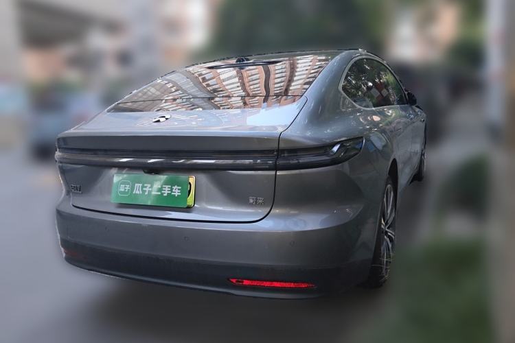 Used Nio ET7 2024 75 kWh Executive Signature Edition Rear Right 45 Deg