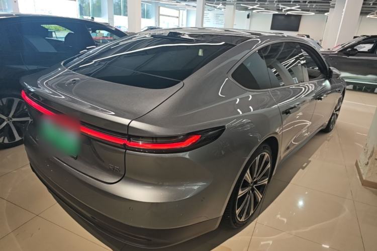 Used Nio ET7 2024 75 kWh Executive Signature Edition Rear Right 45 Deg