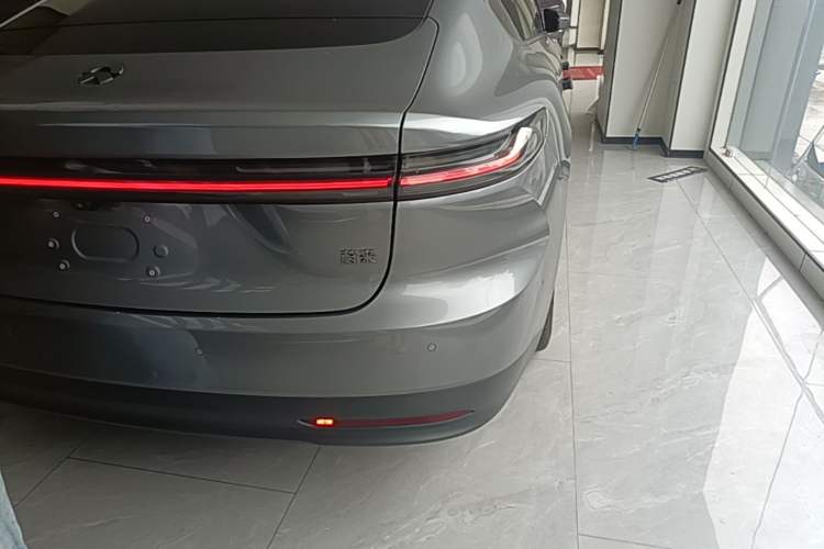 Used Nio ET7 2024 100kWh Executive Signature Edition Right Rear Taillight