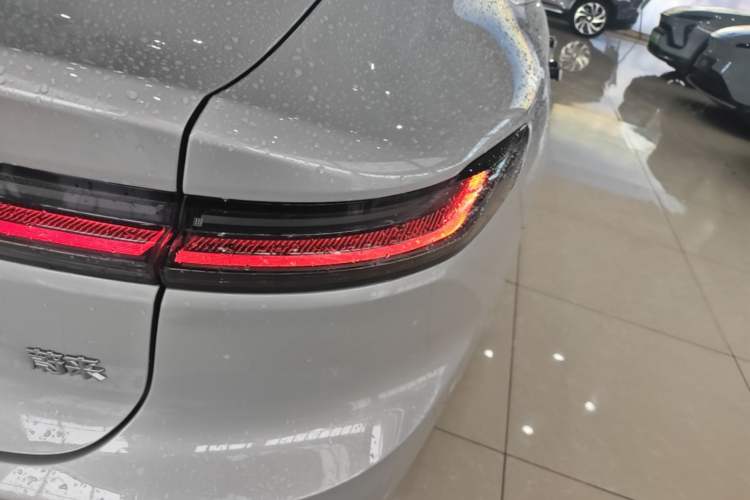 Used Nio ET7 2024 100kWh Executive Edition Right Rear Taillight