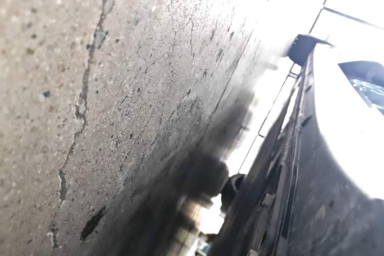 Used Nio ET7 2024 75 kWh Executive Signature Edition Right Side Sill