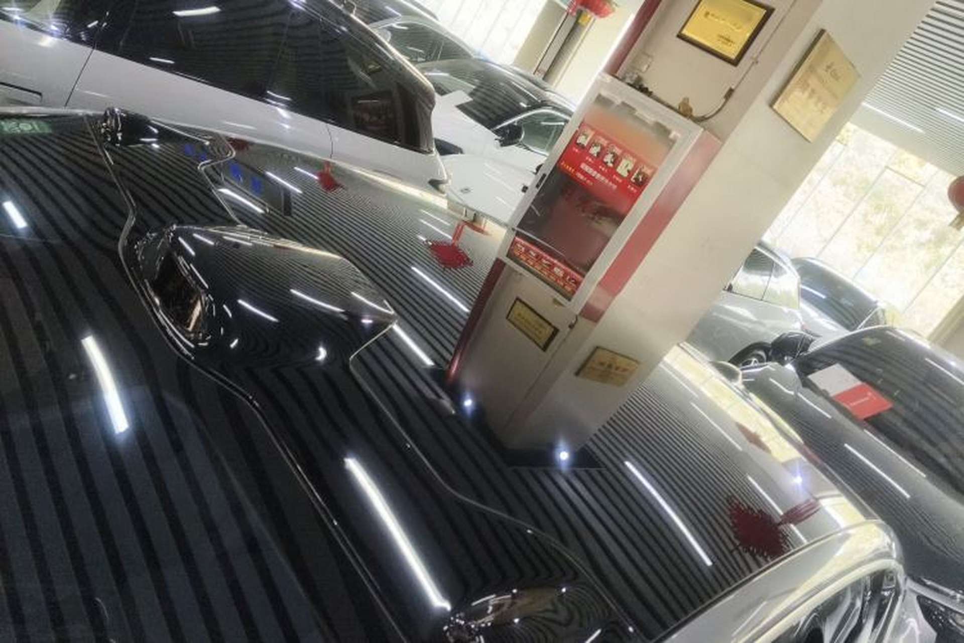 Used Nio ET7 2024 75 kWh Executive Signature Edition Roof