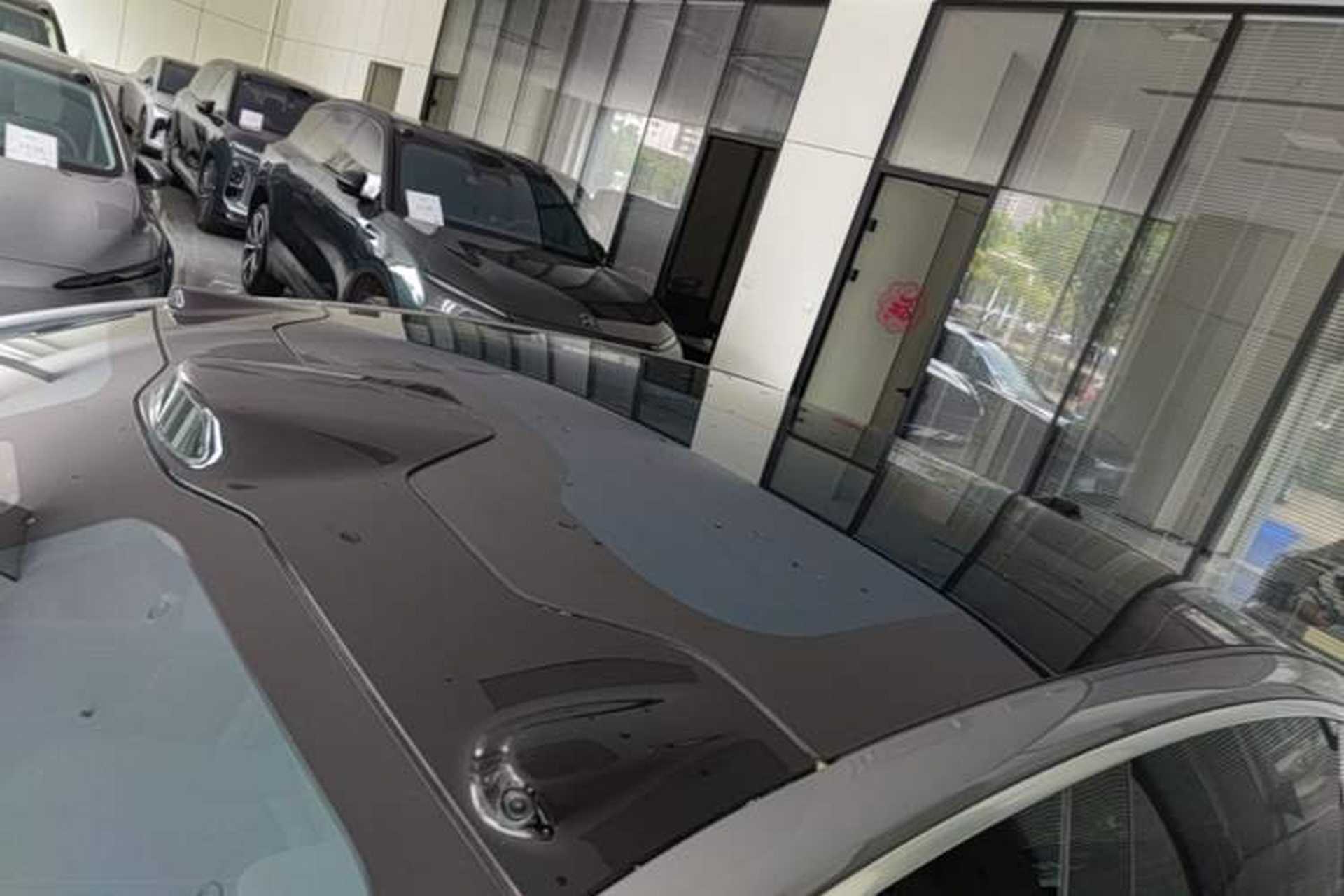 Used Nio ET7 2024 75 kWh Executive Signature Edition Roof