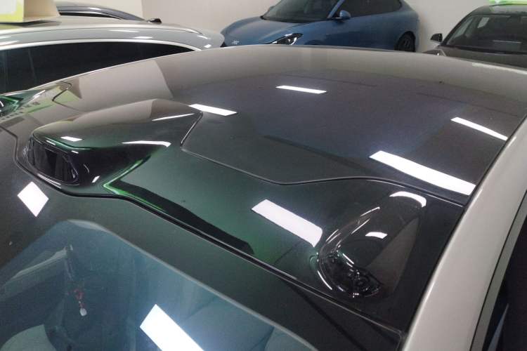 Used Nio ET7 2024 75 kWh Executive Signature Edition Roof
