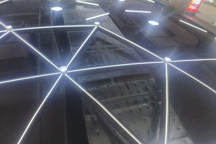 Used Nio ET7 2024 75 kWh Executive Edition Roof