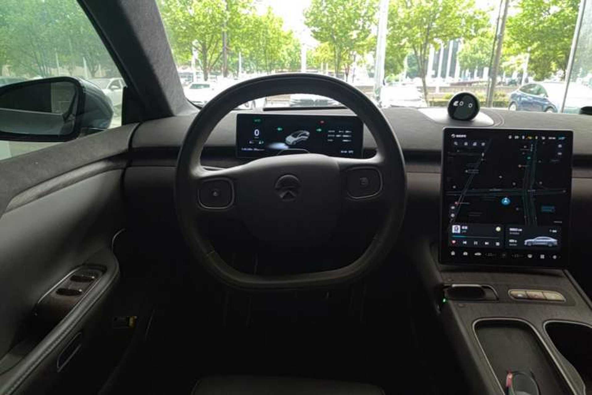 Used Nio ET7 2024 75 kWh Executive Signature Edition Steering Wheel