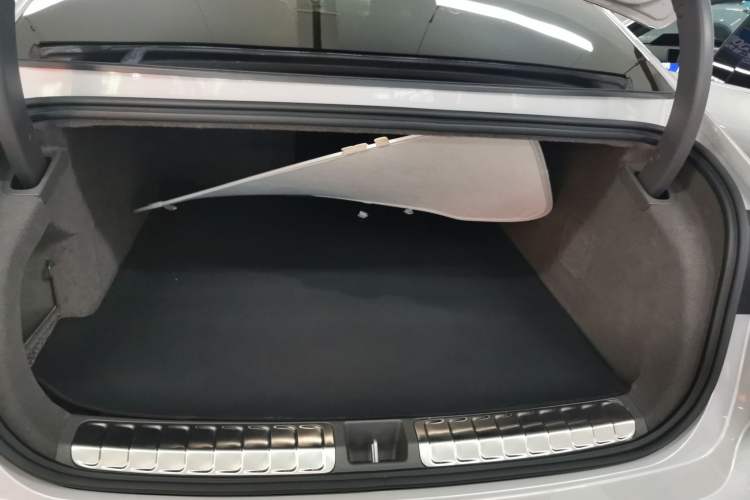 Used Nio ET7 2024 100kWh Executive Signature Edition Trunk