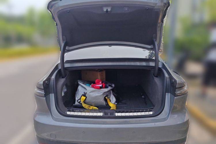 Used Nio ET7 2024 75 kWh Executive Signature Edition Trunk