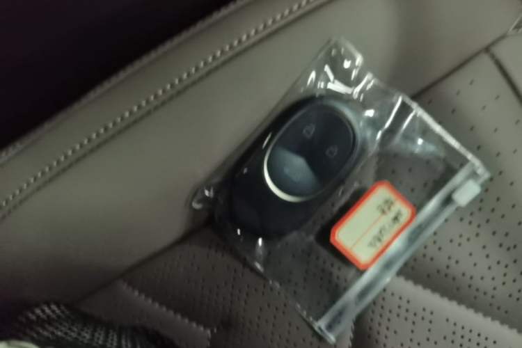 Used Nio ET7 2024 75 kWh Executive Signature Edition Vehicle Key