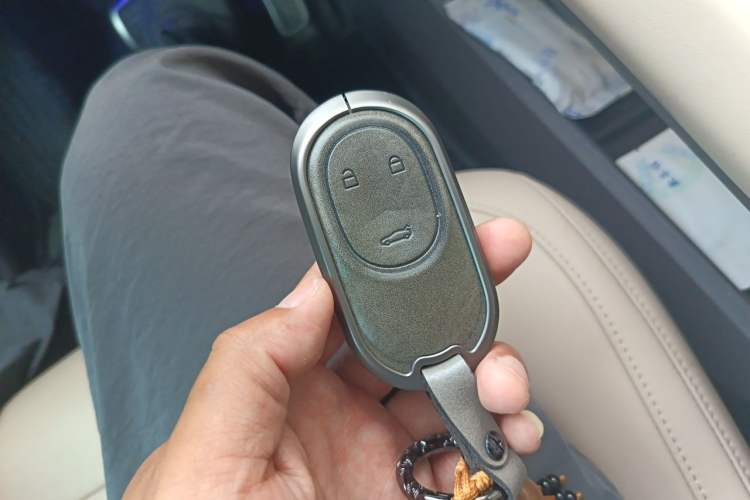Used Nio ET7 2024 75 kWh Executive Signature Edition Vehicle Key