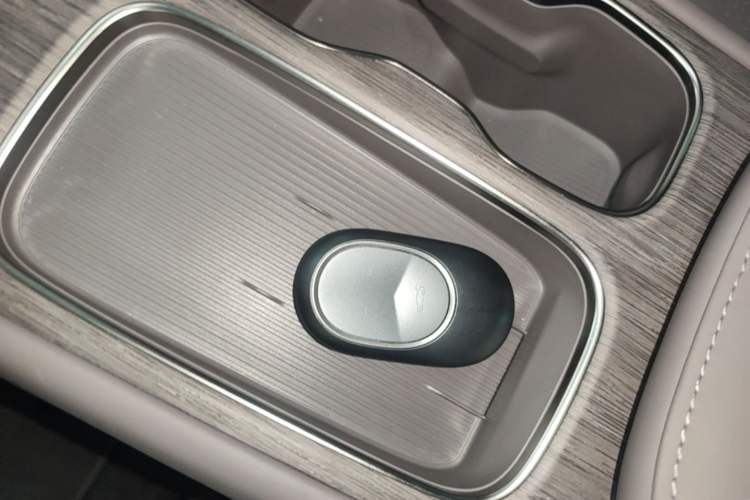 Used Nio ET7 2024 75 kWh Executive Signature Edition Vehicle Key
