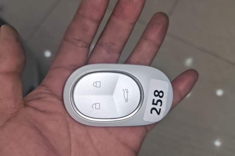 Used Nio ET7 2024 100kWh Executive Edition Vehicle Key