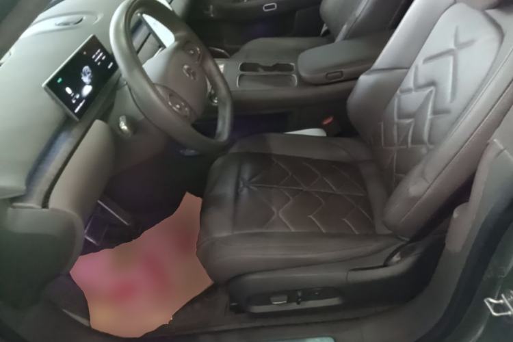 Used Nio ET7 2024 100kWh Executive Signature Edition Left Front Seat