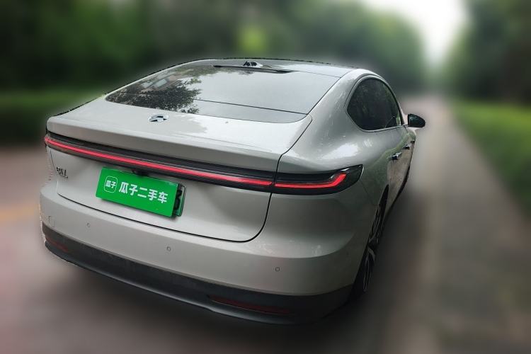 Used Nio ET7 2024 75 kWh Executive Edition Rear Right 45 Deg