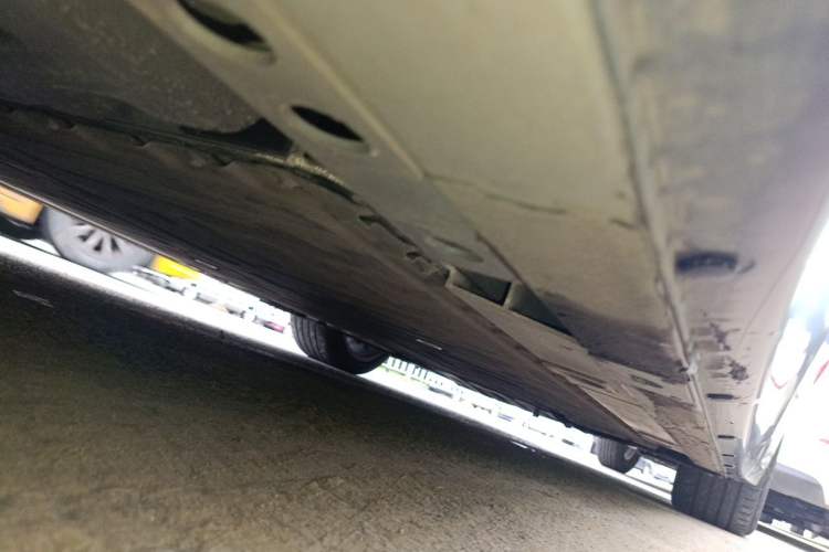 Used Nio ET7 2024 75 kWh Executive Edition Chassis Rear Right