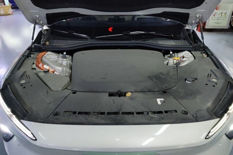 Used Nio ET7 2024 75 kWh Executive Edition Engine Bay
