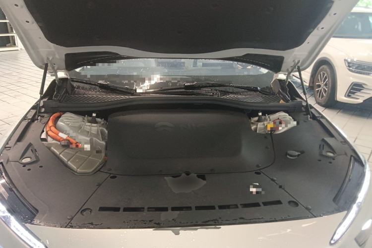 Used Nio ET7 2024 75 kWh Executive Edition Engine Bay