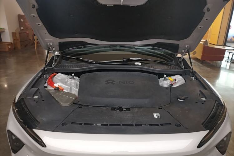 Used Nio ET7 2024 75 kWh Executive Signature Edition Engine Bay