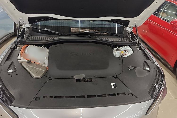 Used Nio ET7 2024 75 kWh Executive Signature Edition Engine Bay