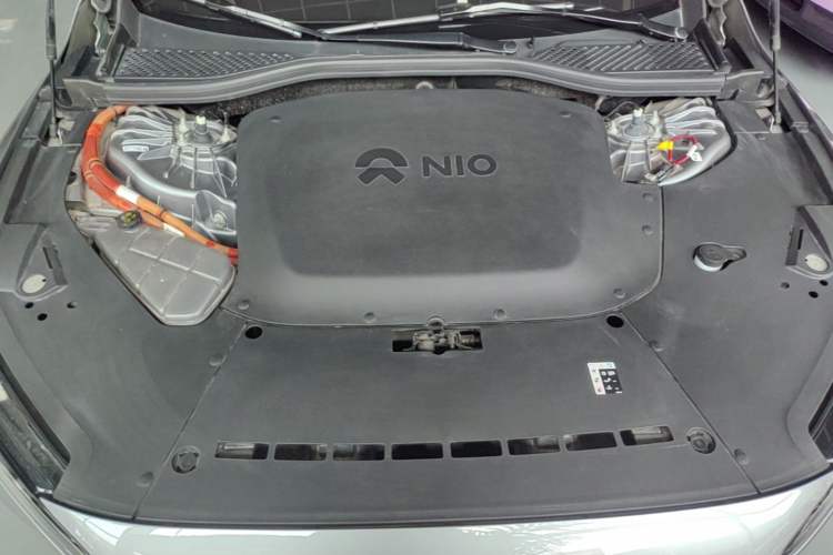 Used Nio ET7 2024 75 kWh Executive Signature Edition Engine Bay