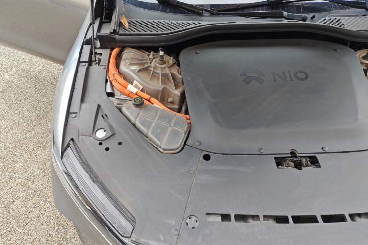 Used Nio ET7 2024 75 kWh Executive Edition Engine Bay Right