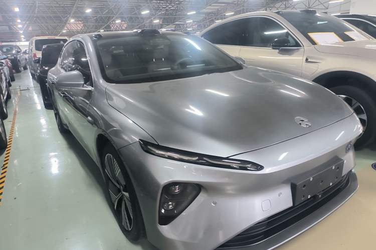 Used Nio ET7 2024 75 kWh Executive Edition Exterior 1