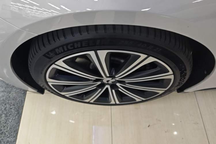Used Nio ET7 2024 75 kWh Executive Edition Exterior 4