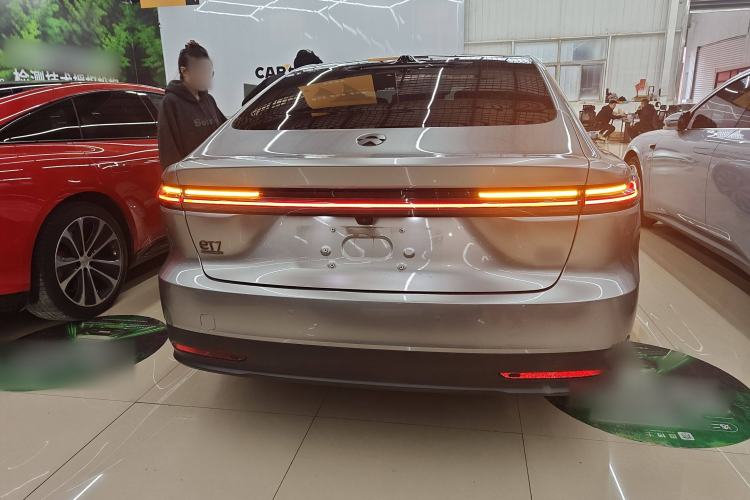 Used Nio ET7 2024 75 kWh Executive Signature Edition Exterior 4