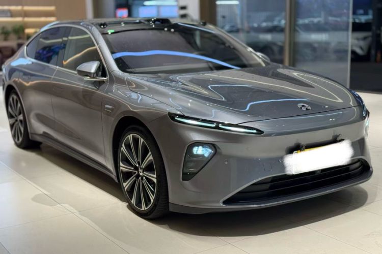 Used Nio ET7 2024 75 kWh Executive Signature Edition Exterior 4