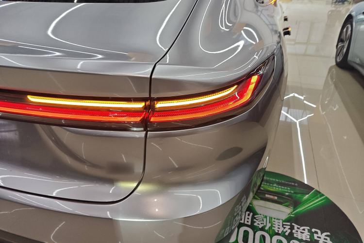 Used Nio ET7 2024 75 kWh Executive Signature Edition Exterior 6