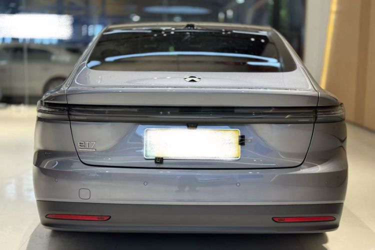 Used Nio ET7 2024 75 kWh Executive Signature Edition Exterior 6