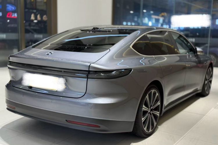 Used Nio ET7 2024 75 kWh Executive Signature Edition Exterior 7