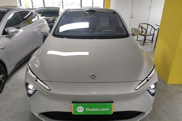 Used Nio ET7 2024 75 kWh Executive Edition Front