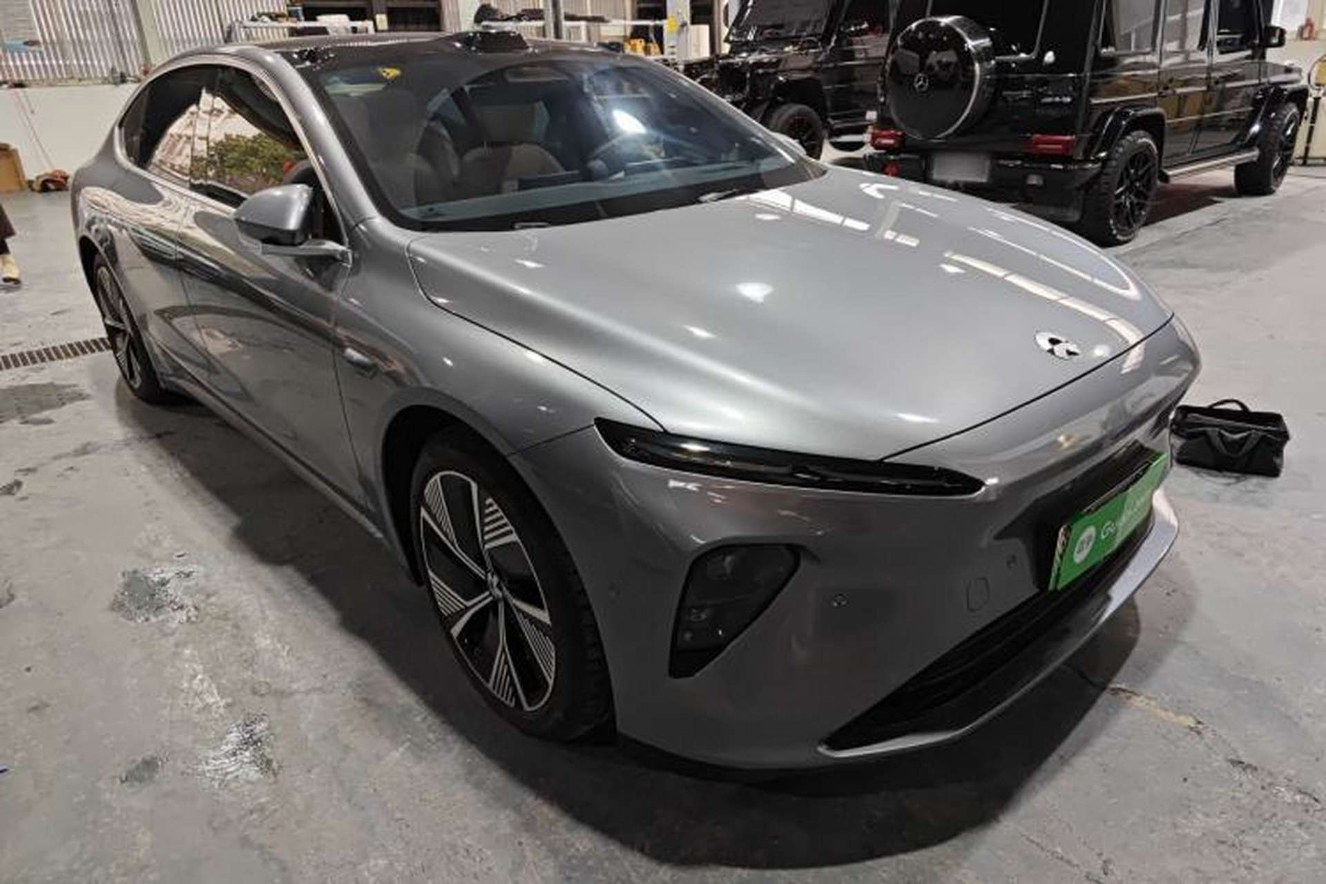Used Nio ET7 2024 75 kWh Executive Edition Front Right 45 Deg