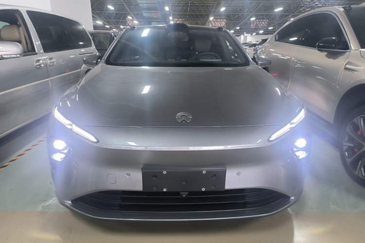 Used Nio ET7 2024 75 kWh Executive Edition Front