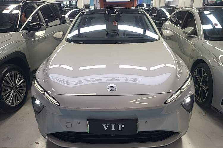 Used Nio ET7 2024 75 kWh Executive Edition Front