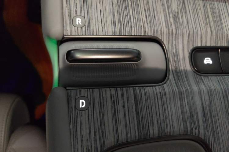 Used Nio ET7 2024 100kWh Executive Signature Edition Gear Lever