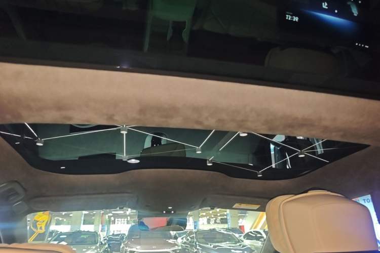Used Nio ET7 2024 100kWh Executive Signature Edition Headliner